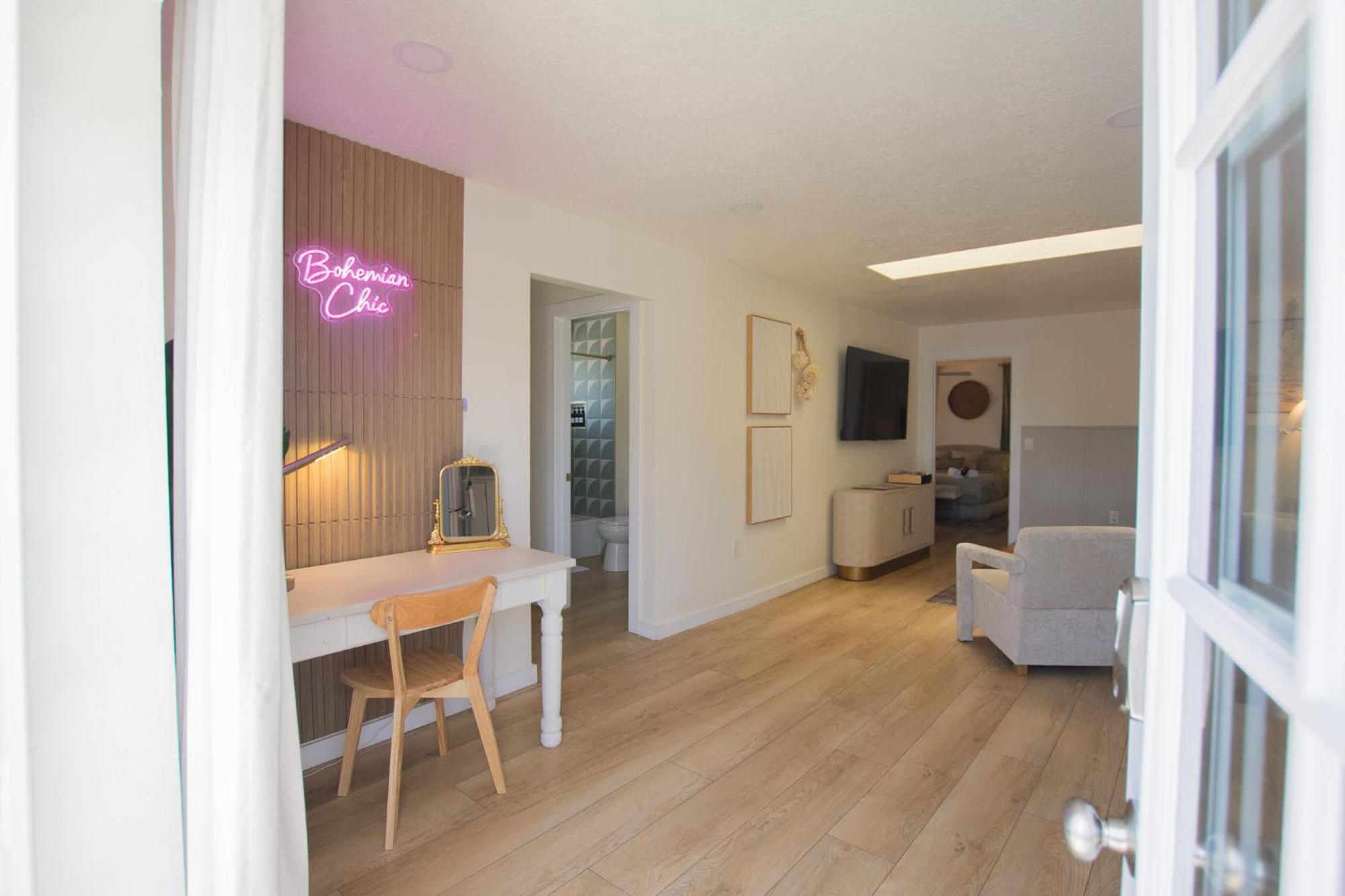 앨버커키 Bohemian Chic An Eclectic Escape-Hot Tub-Pet Friendly-No Pet Fees! 빌라 외부 사진